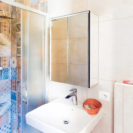 Apartament Bellagio, Breva -