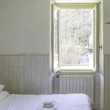 Bellagio, Breva - アパート ベッラージョ