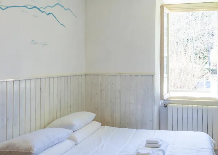 Apartament Bellagio, Breva - *